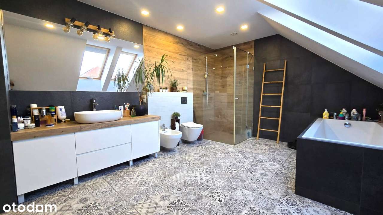 NOWY RODZINNY DOM k. Oławy-16