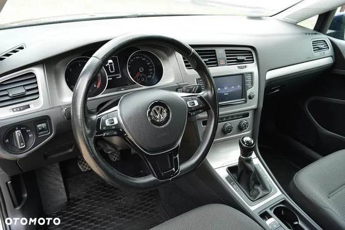 Volkswagen Golf VII 1.6 TDI BMT Comfortline - 13