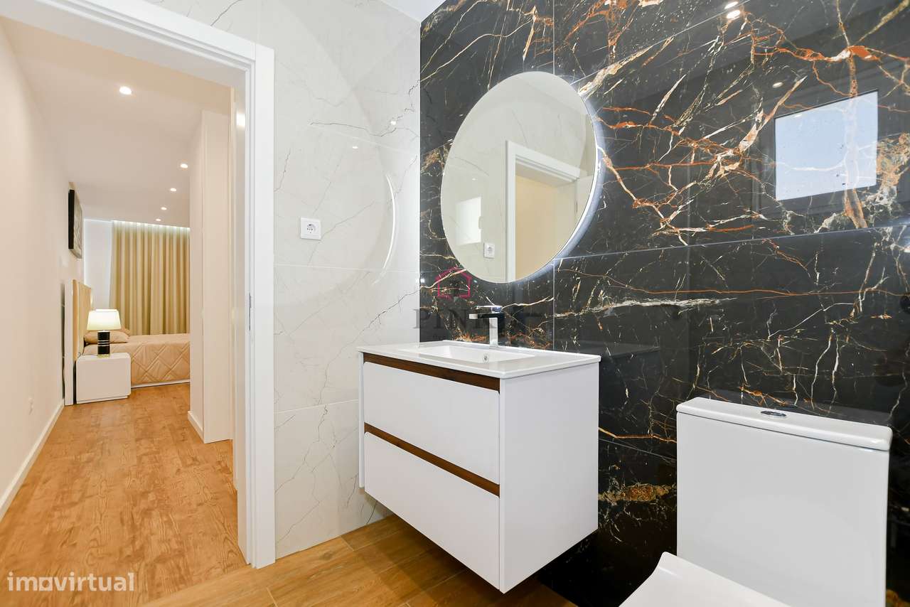 Moradia - T4 - Machico-33