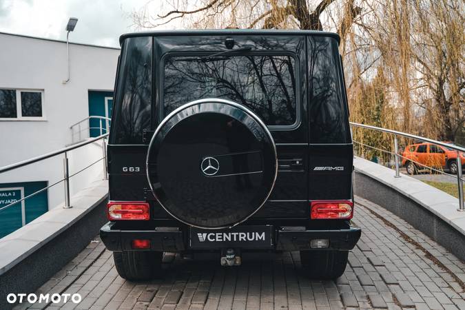 Mercedes-Benz Klasa G 63 AMG L - 8