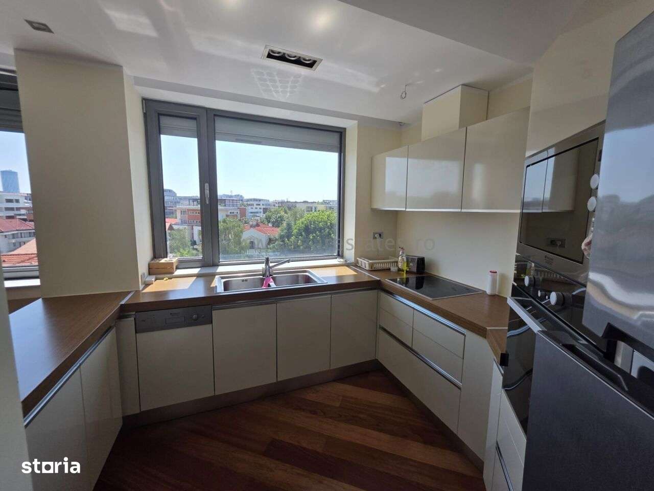 HERASTRAU SOSEAUA NORDULUI PRIMA LINIE APARTAMENT 3 CAMERE MOBILAT LUX-4