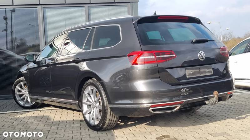 Volkswagen Passat 2.0 TDI BMT Highline DSG - 16