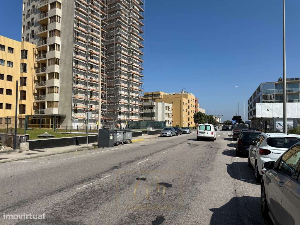 T1 remodelado na 3ª linha de Praia, em condomínio fechado-18