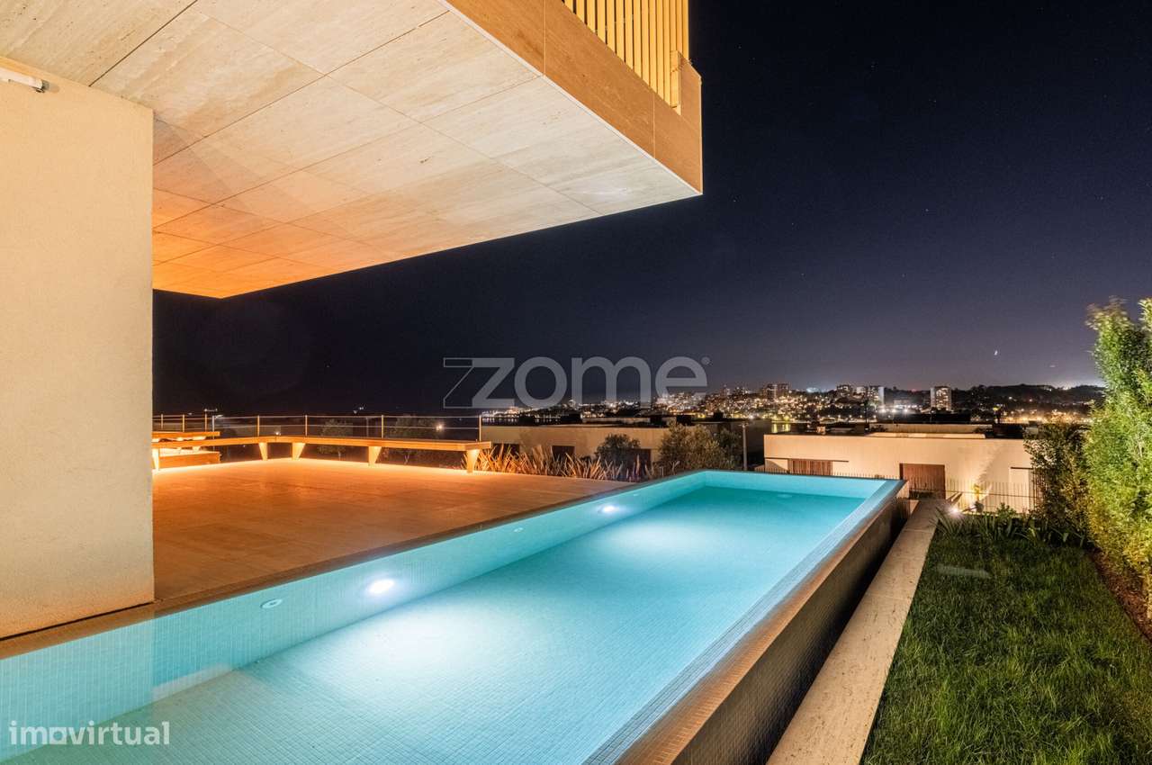 Moradia T4 Vistas Rio E Mar Em Condominio De Luxo Vila Nova De G