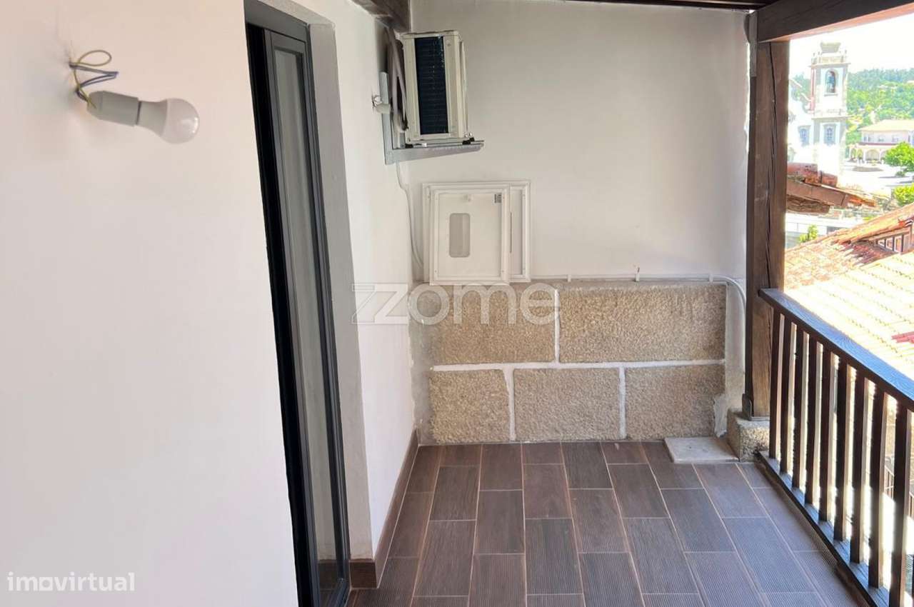 Prédio T6 em Santa Comba Dão - Grande imagem: 1/21