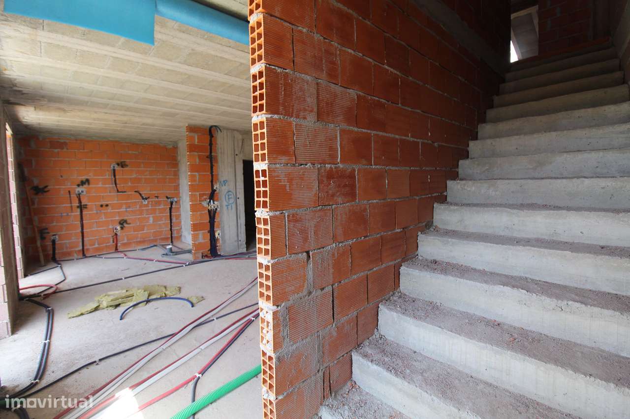 Duplex em Prédio Moderno – Vistas para o Rio-12