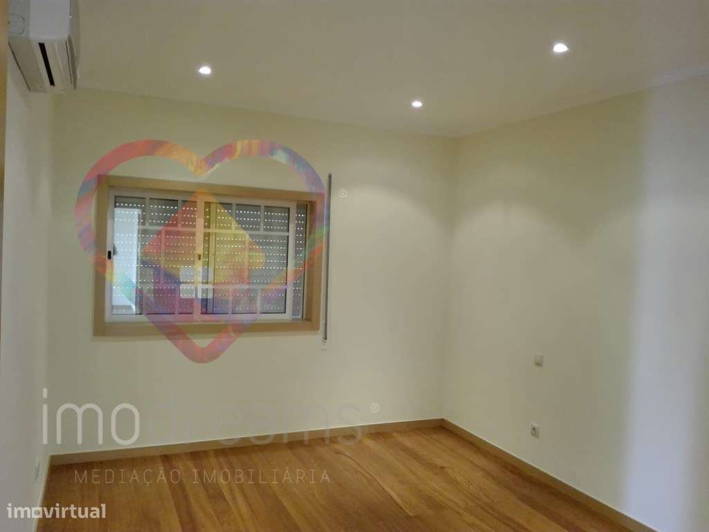 MORADIA T3 EM PINHEIRO DA BEMPOSTA - OLIVEIRA DE AZEMEIS -AVEIRO-24