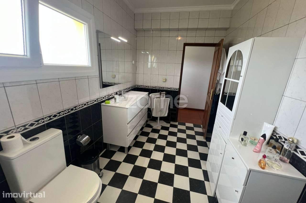 Moradia T4 a 5 min da cidade-6