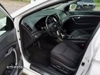 Hyundai i40 Kombi 1.7 CRDi DCT Premium - 10