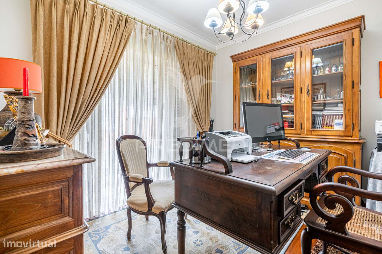 ? Moradia T4 Exclusiva em Espinho, Braga – Luxo, Conforto e Vistas... - Grande imagem: 4/25