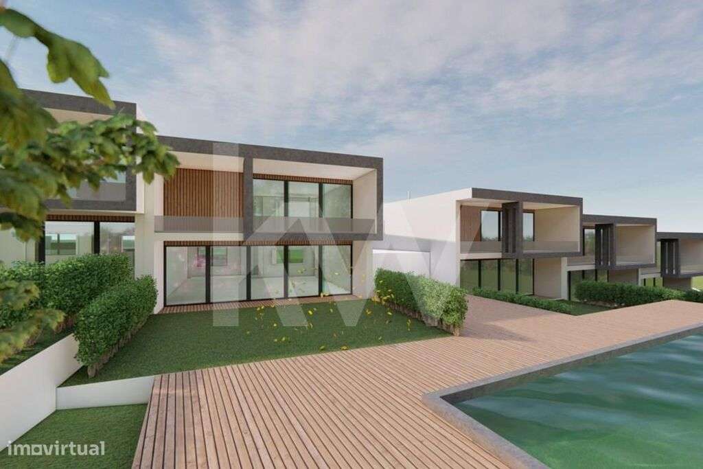 TERRENO COM PROJECTO APROVADO PARA CONSTRUÇÃO DE 7 MORADIAS - Grande imagem: 5/15