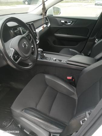 Volvo V60 Cross Country D4 AWD Geartronic - 9