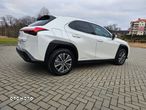 Lexus UX 300e - 5