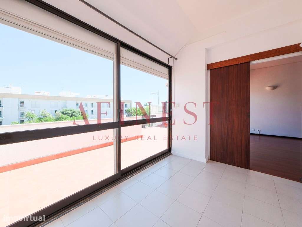 APARTAMENTO T2 +1 EM CASCAIS (JUNTO CIDADELA CASCAIS) - DISPONÍVEL ... - Grande imagem: 5/26