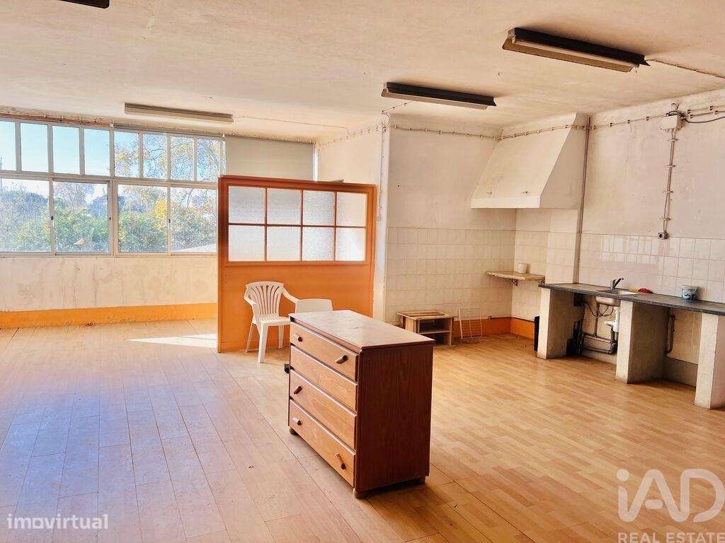 Prédio em União de Freguesias da Cidade de Santarém - Grande imagem: 4/23