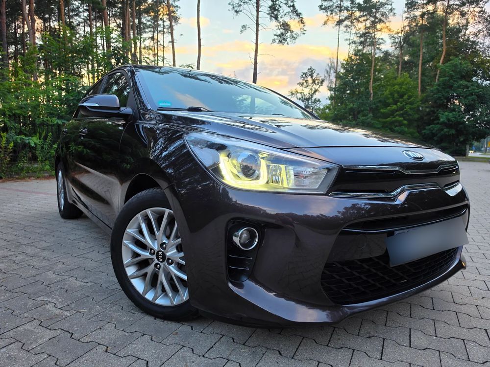 Kia Rio IV (2017-) 1.2 Dream-Team Edition 2017