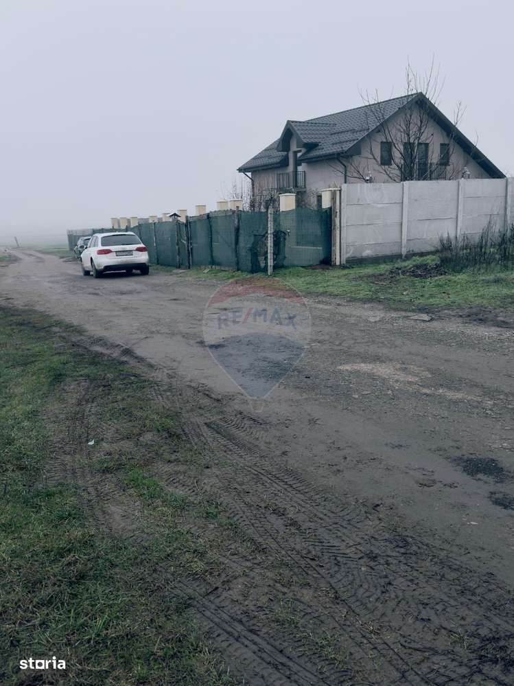 Teren 5,000mp Caracal, parcelabil, zona in dezvoltare-6