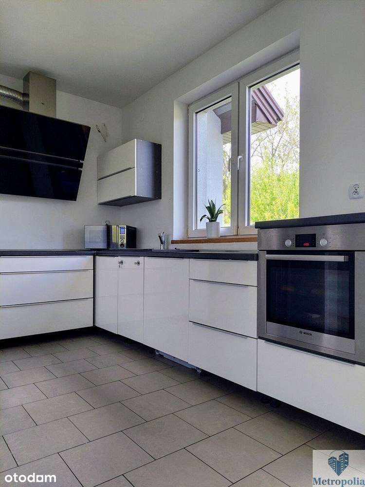 Wyjątkowo kompaktowy dom w rozsądnej cenie, 6 pok.-1