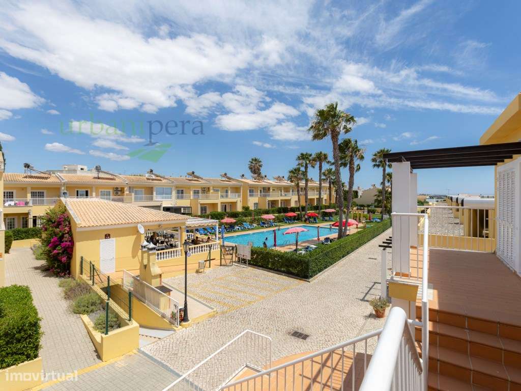 Apartamento com 2 quartos-1