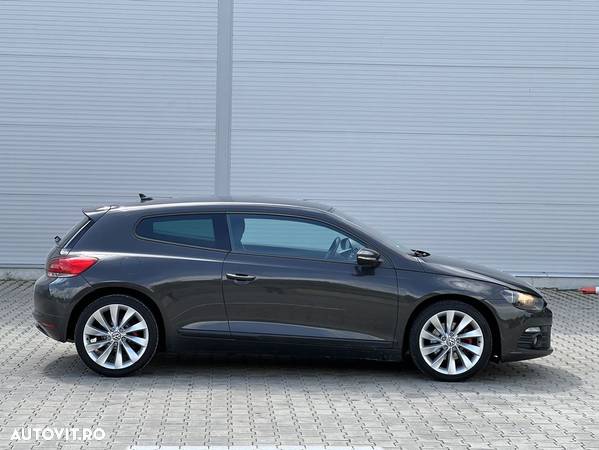 Volkswagen Scirocco 2.0 TSI DSG - 3