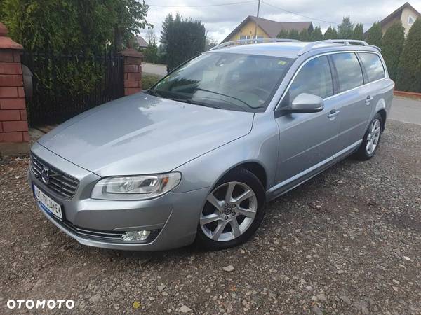 Volvo V70 D2 Dynamic Summum - 9