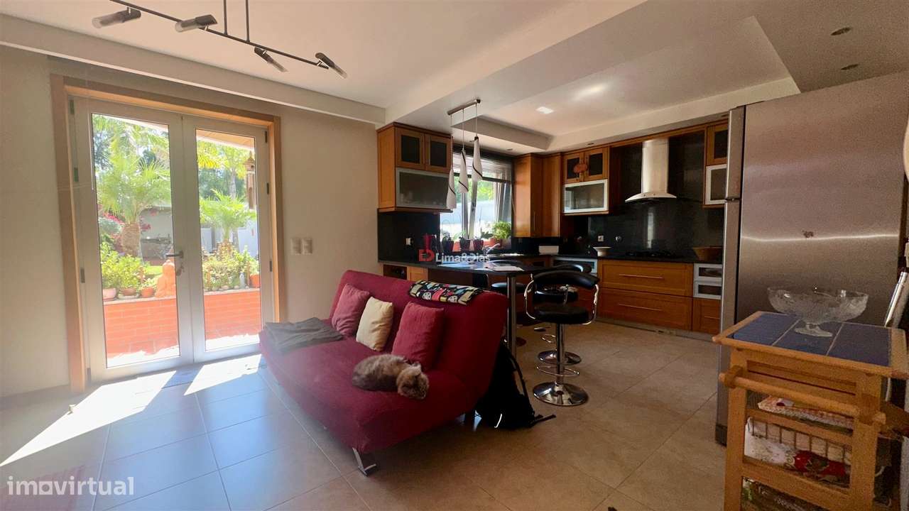 Moradia em Banda T4 Venda em Canedo, Vale e Vila Maior,Santa Maria da-19