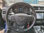 Toyota Avensis 2.0 Premium MS - 10