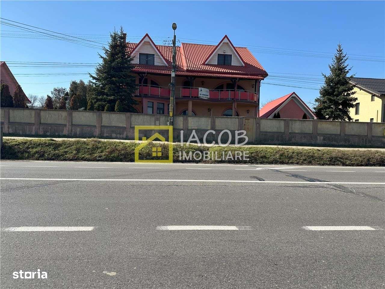 Casa impunatoare P+1+M in Cleja  ideala pentru locuinta sau investitie - Imagine principală: 3/20