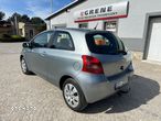 Toyota Yaris 1.0 Sol - 12