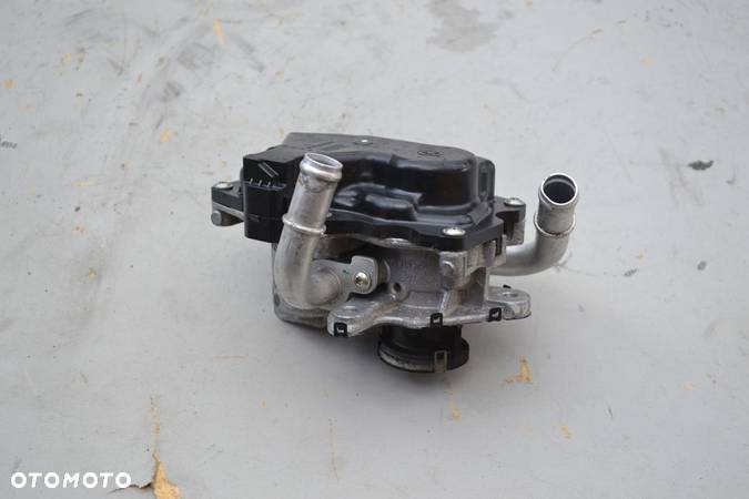 AUDI A4 B9 A5 A6 C7 ZAWÓR RECYRKULACJI SPALIN EGR 04L131501S - 2