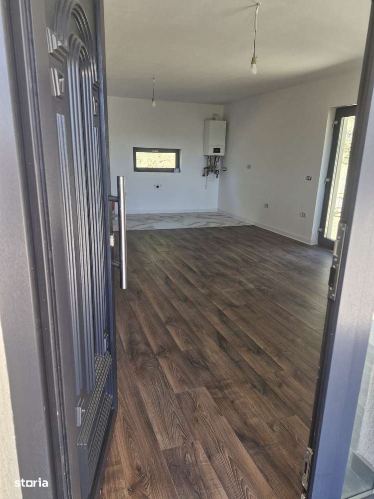 Casa parter Margineni - Imagine principală: 5/10