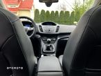 Ford Kuga 2.0 TDCi 2x4 Titanium - 28