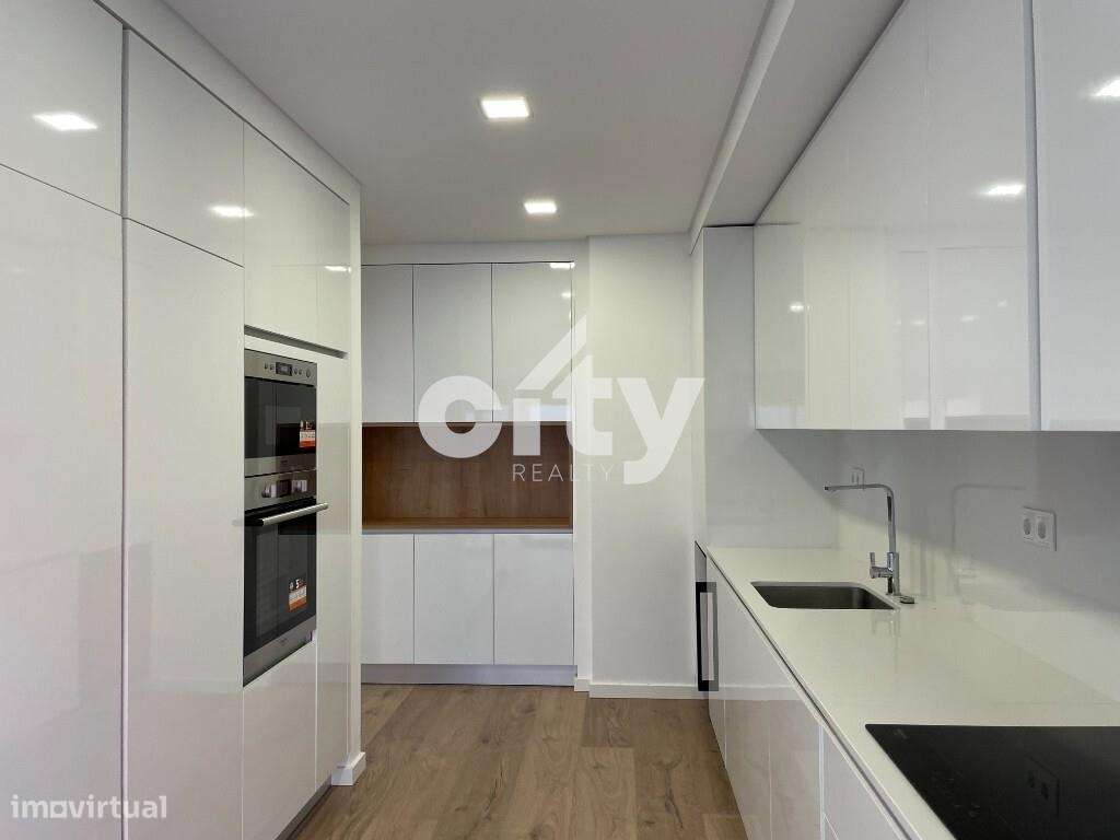 Apartamento T3 Box-28