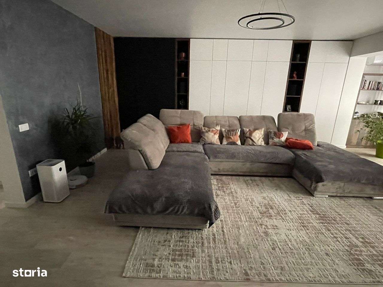 Apartament de vânzare cu 3 camere, et. 5/6, loc de parcare inclus. - Imagine principală: 4/17