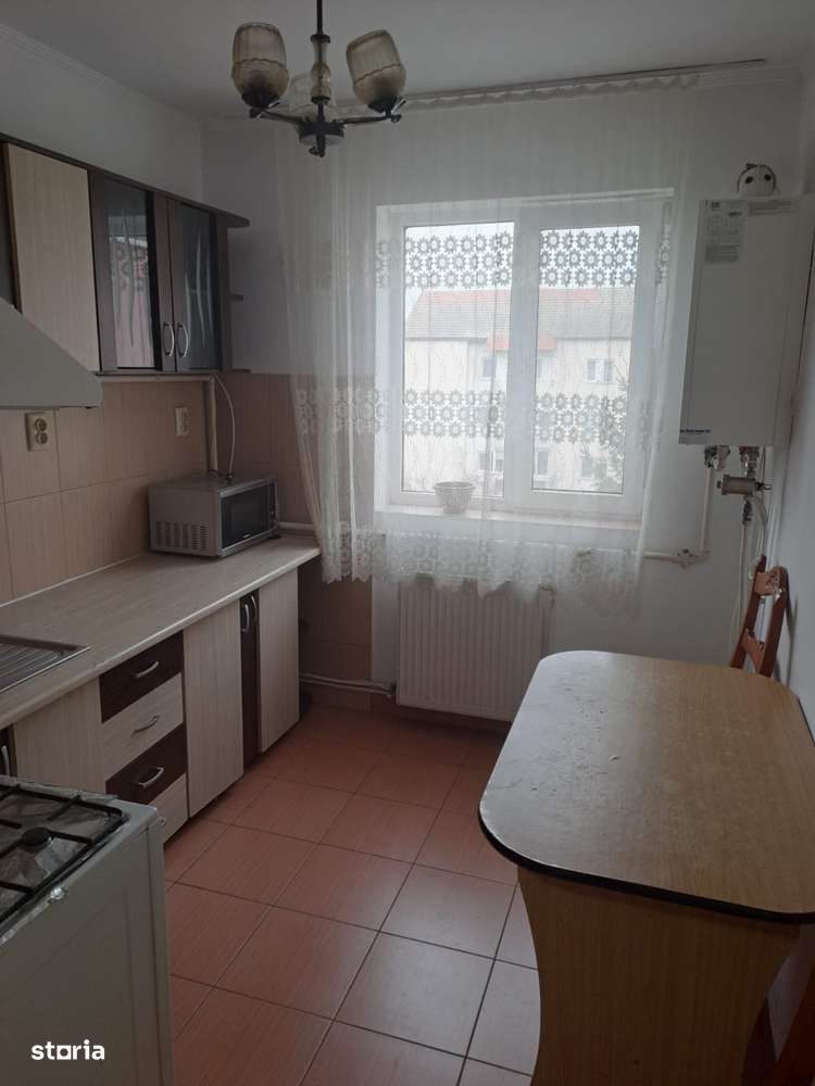 Apartament 2 camere 45 mp, etaj 4 - zona Sfanta Vineri - Imagine principală: 2/8