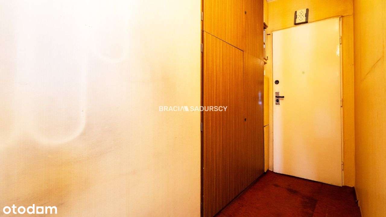 3 pokojowe do remontu os. Piastów-18