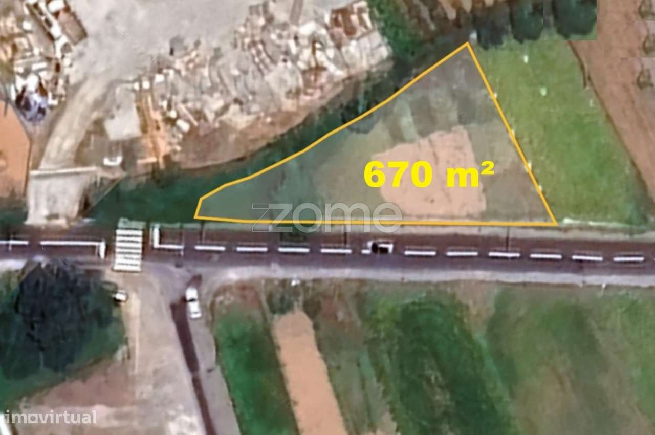 Terreno na EN319-2, Portela, Recarei,liga Recarei a Sobreira, Paredes - Grande imagem: 2/31