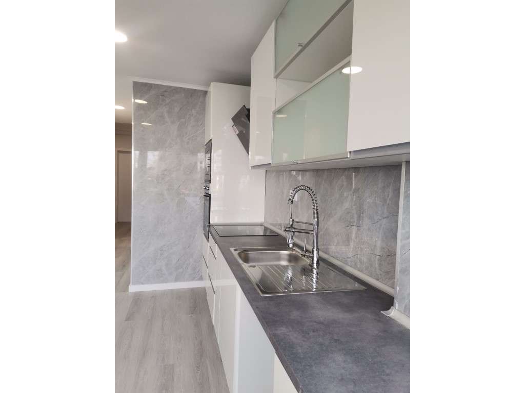 APARTAMENTO T2, OEIRAS REMODELADO - Grande imagem: 3/24