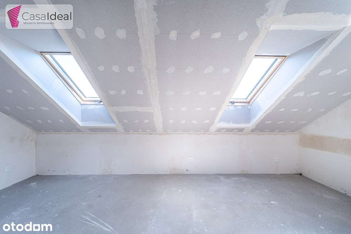 Dom dwulokalowy na sprzedaż, przestrzeń z potencjałem - bez PCC !-8