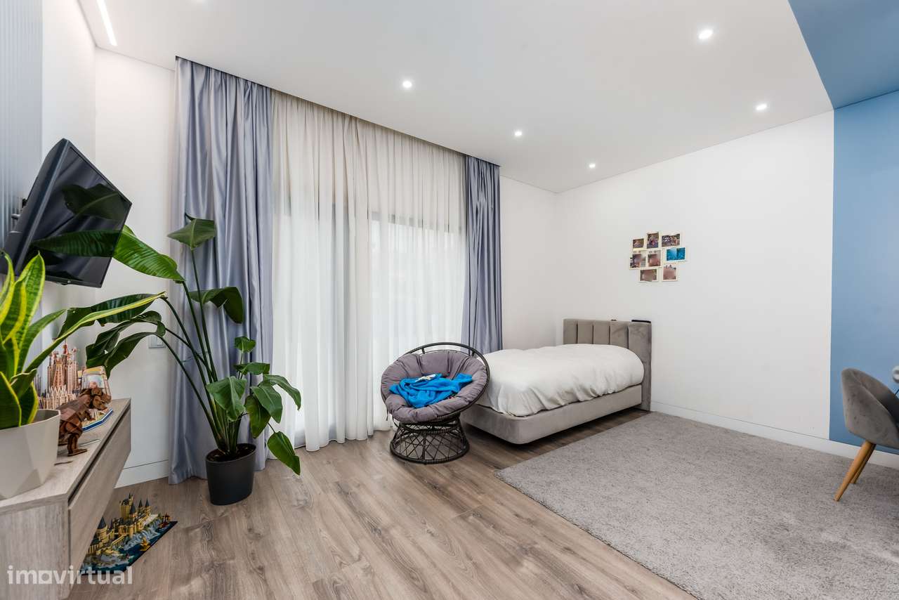 Moradia T4 Ramada | Piscina | Espaço exterior-28