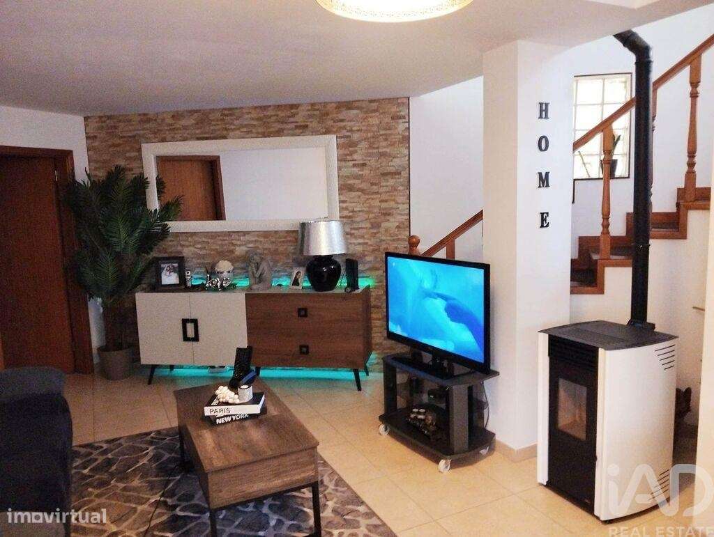 Casa / Villa T3 em Buarcos e São Julião de 156,66 m2 - Grande imagem: 4/16