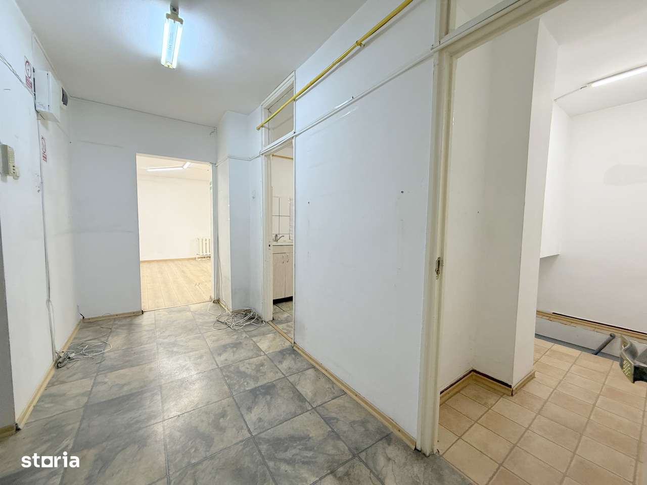 Spatiu comercial 60 mp in Micro 17 langa piata-10