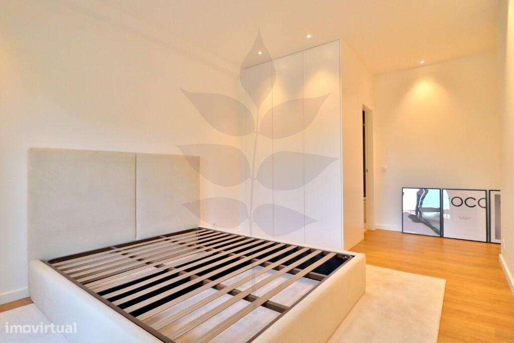 Venda apartamento T2 totalmente renovado em Maximinos-8