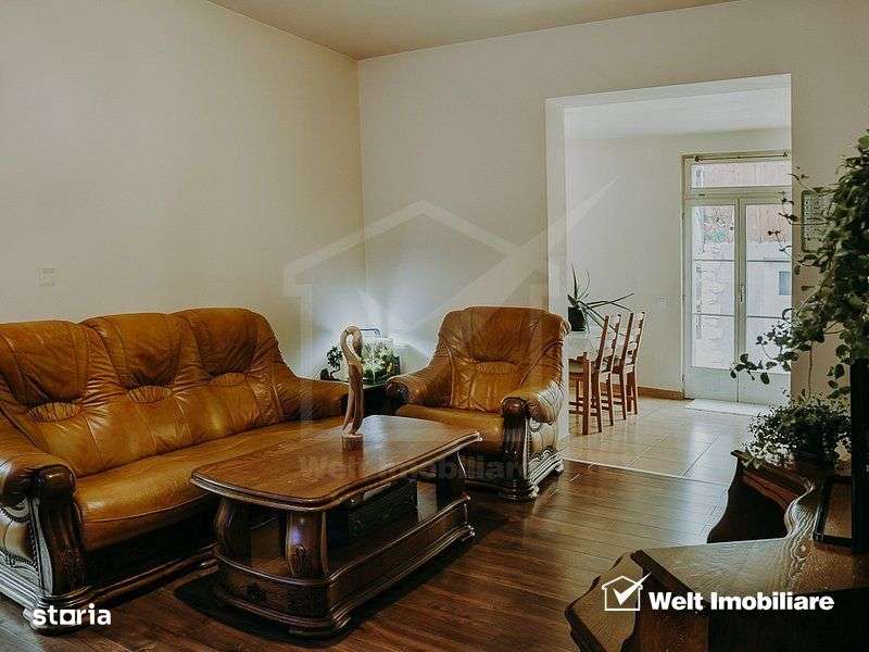 Casa 6 camere, cu teren 1160 mp, Dambul Rotund - Imagine principală: 4/18