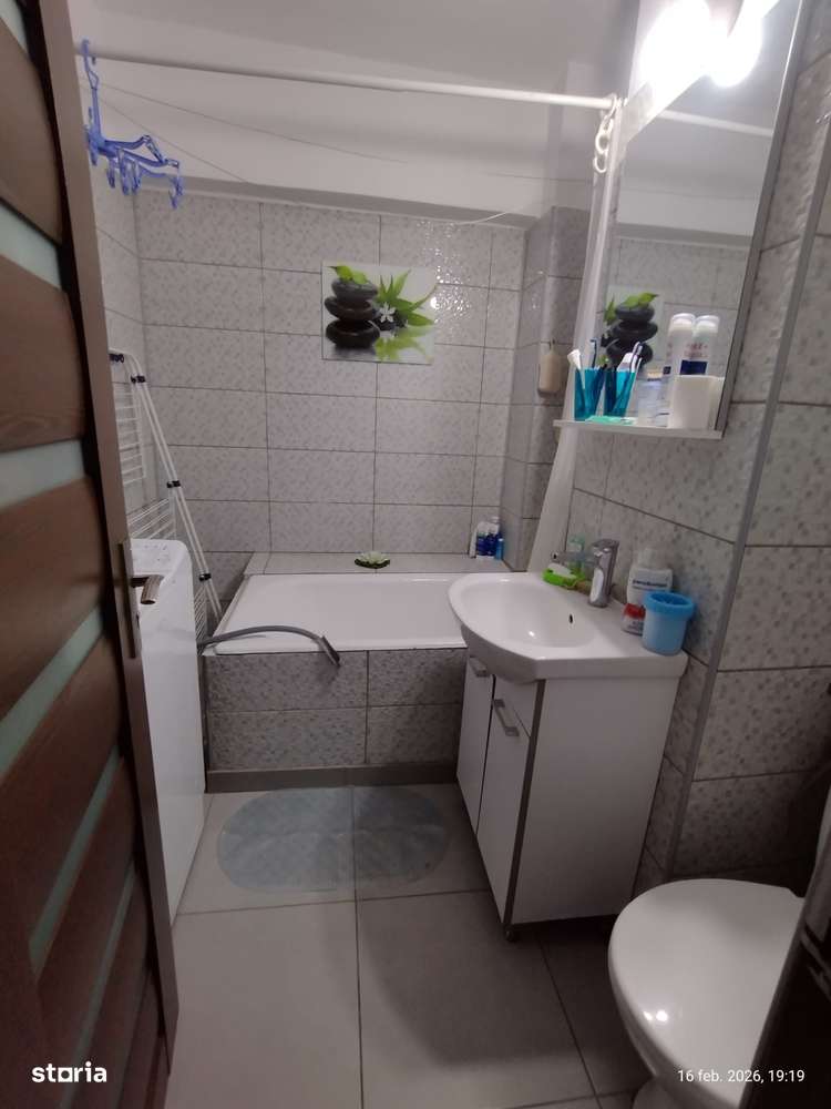 Apartament doua camere, et.1, centrul cartierului Rovine-zona Părculeț-6