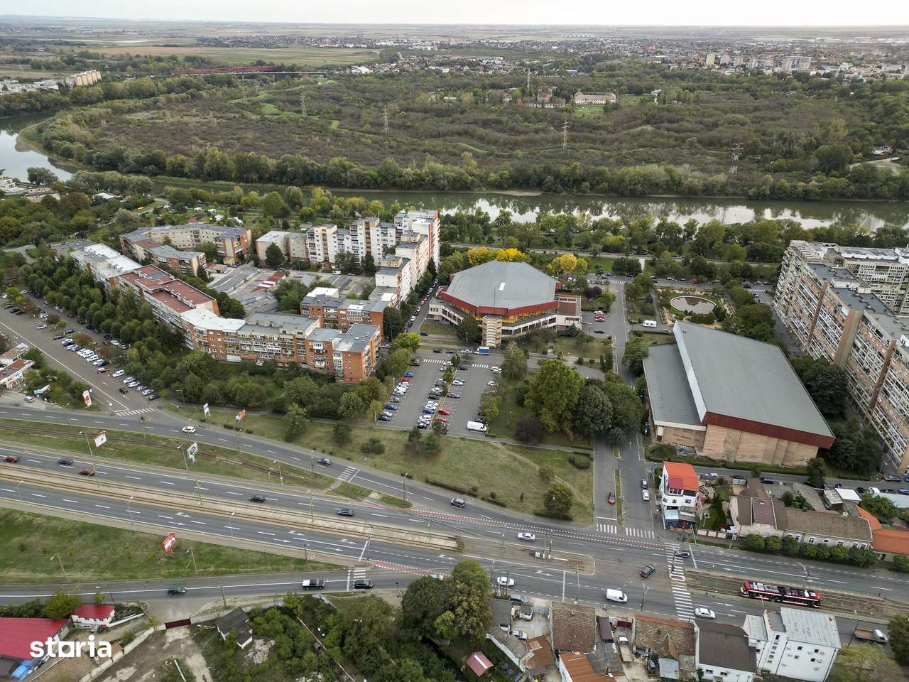 Calea Iuliu Maniu, urbanism P+2+M POT 65% CUT 1.25 - Imagine principală: 3/7