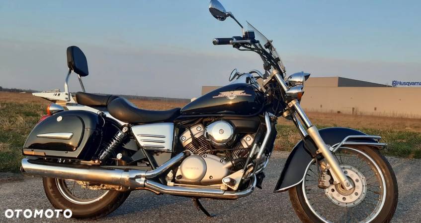 Honda Shadow - 1