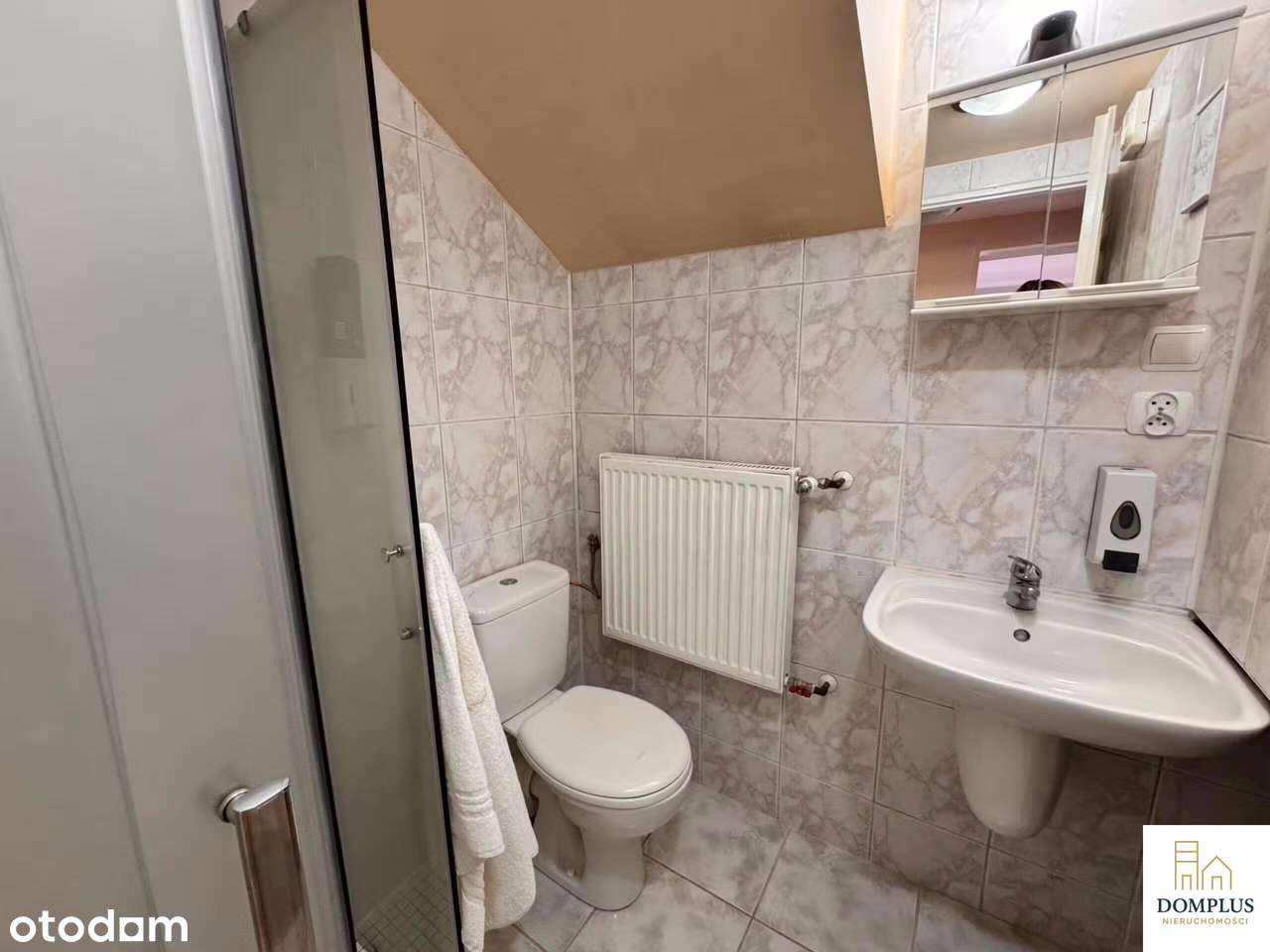 Dom z pełnym wyposażeniem – gotowy do zamieszkania-10