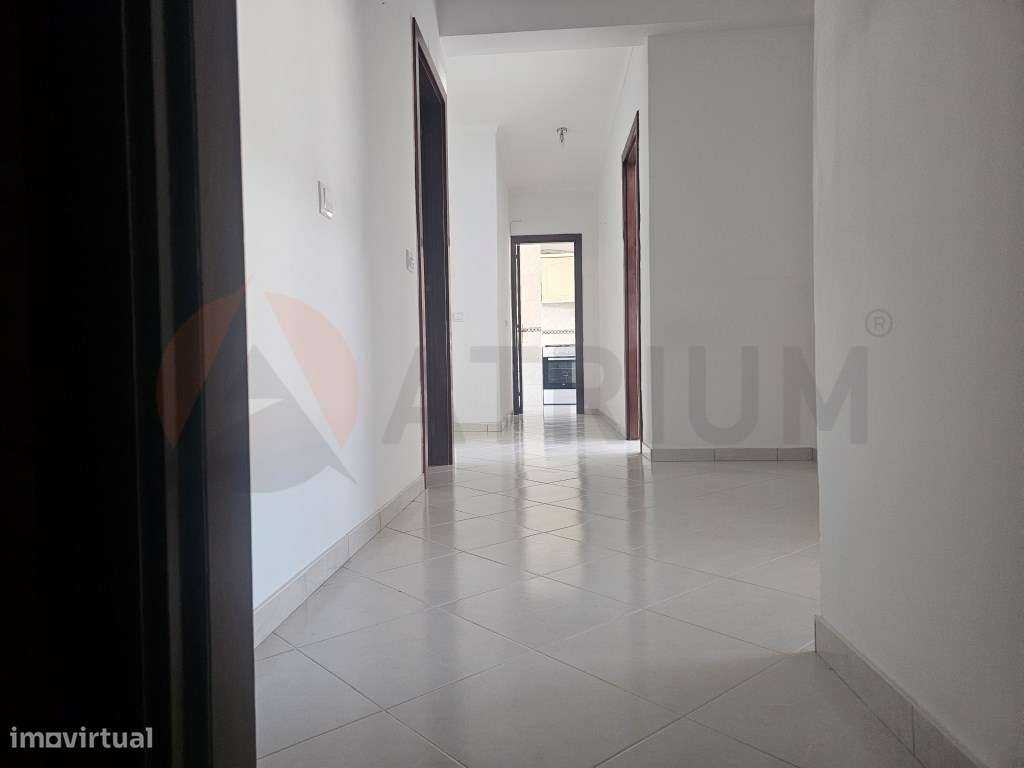 EXCLUSIVO | T2 COM 82m², ELEVADOR E LAREIRA NO VALE DO COBRO - SETÚ...-15