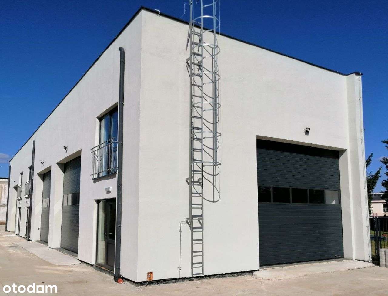 Powierzchnia Magzynowa z częścią Biurową